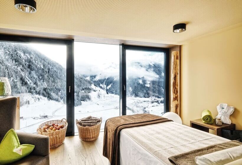 Gradonna Mountain Resort Chalets &