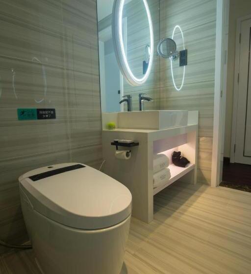 Xana Hotelle Huizhou Big World