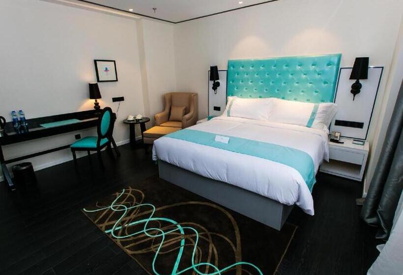 Xana Hotelle Huizhou Big World