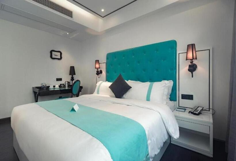 Xana Hotelle Huizhou Big World