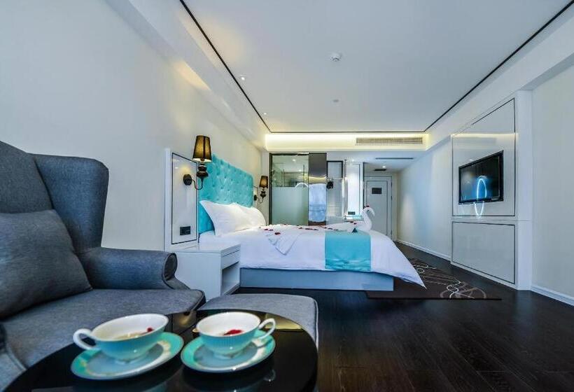 Xana Hotelle Huizhou Big World