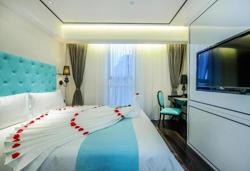 Xana Hotelle Huizhou Big World