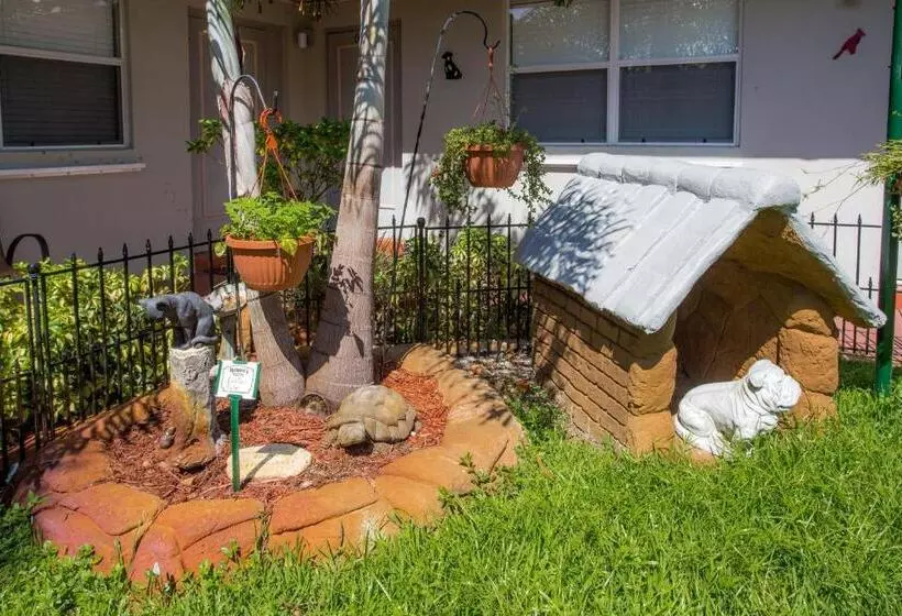 Richard's Pet Friendly Motel