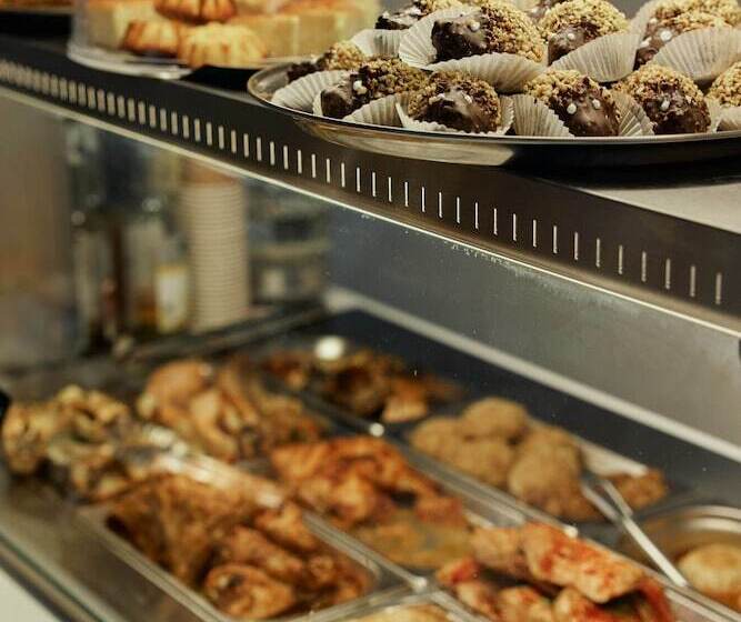 مسافرخانه Melissa