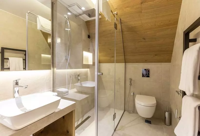 هتل Monti Spa & Wellness