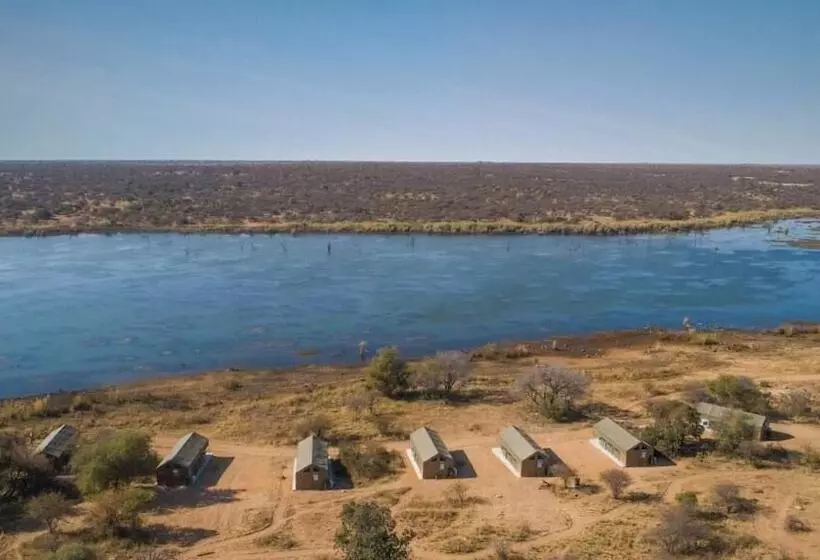 تختخواب و صبحانه Explorers Little Mongena Tented Camp