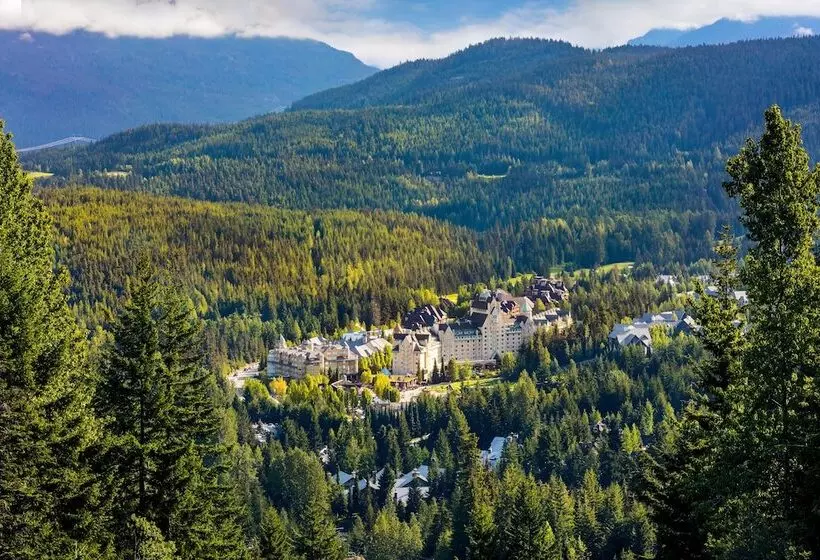 ホテル Fairmont Chateau Whistler Gold Experience