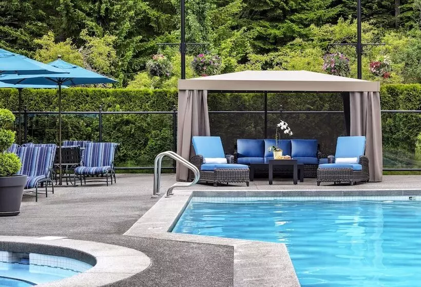 ホテル Fairmont Chateau Whistler Gold Experience