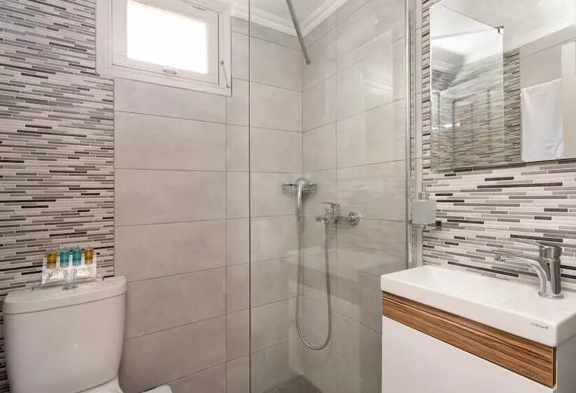 ホテル Marikas Deluxe Rooms