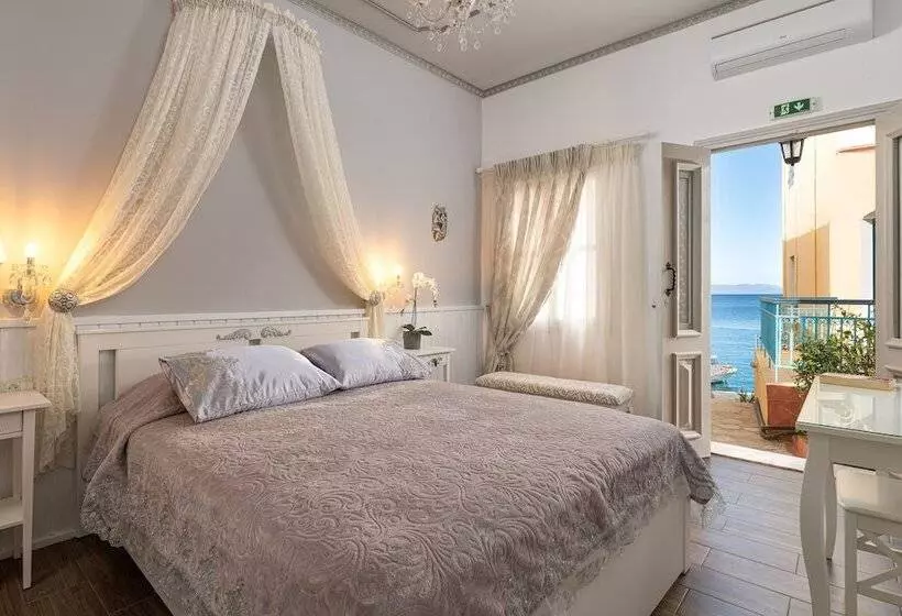 ホテル Marikas Deluxe Rooms