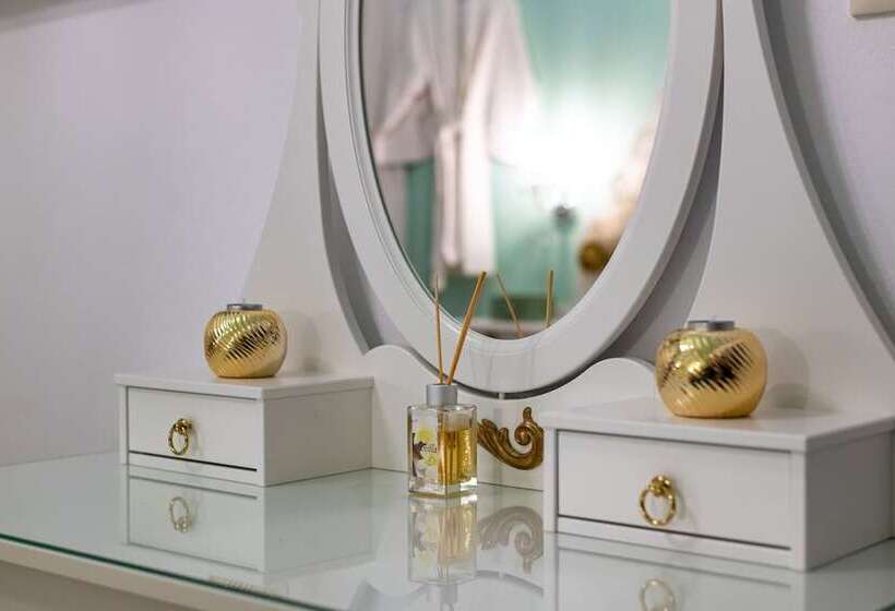 酒店 Marikas Deluxe Rooms