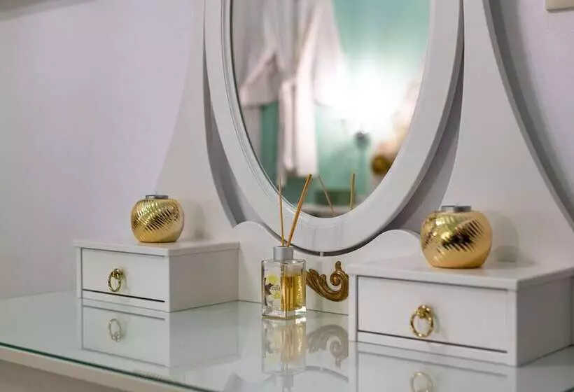 ホテル Marikas Deluxe Rooms