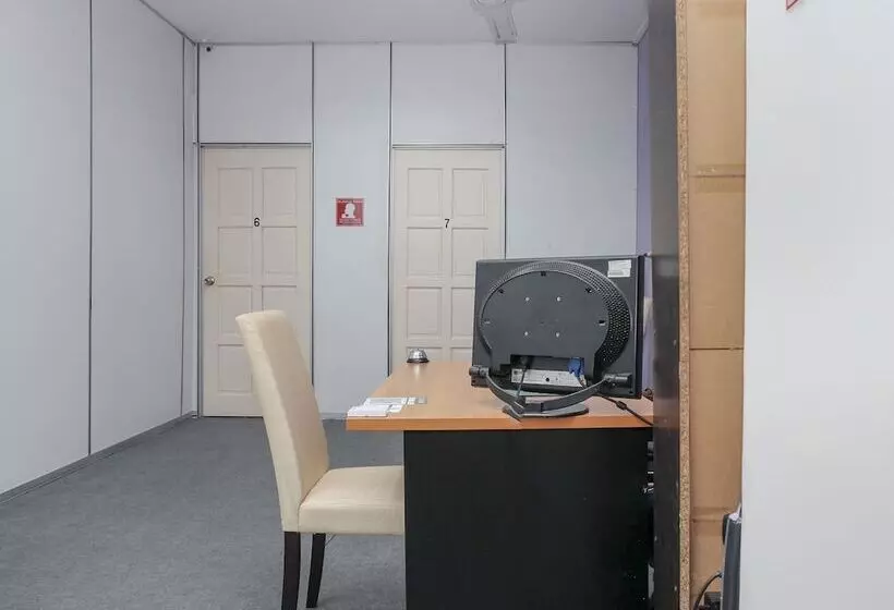 Hotelli Oyo 90180 Gemilang  Kerteh