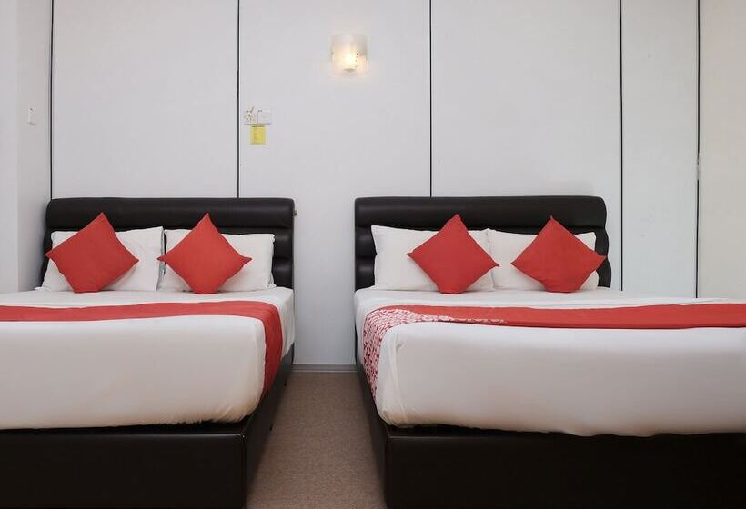 בית מלון כפרי Oyo 90180 Gemilang  Kerteh