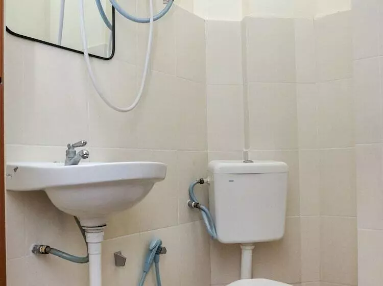 Hotelli Oyo 90180 Gemilang  Kerteh