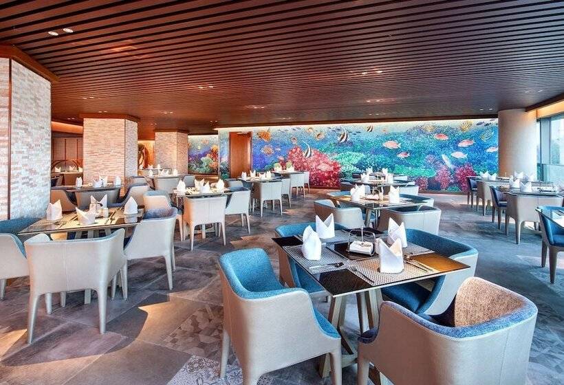 هتل Wyndham Grand Plaza Royale Shuangyue Bay