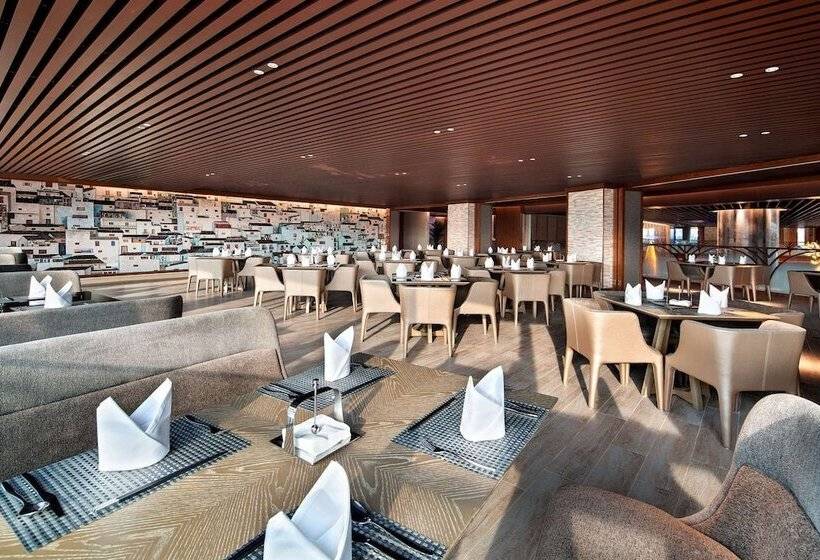 هتل Wyndham Grand Plaza Royale Shuangyue Bay