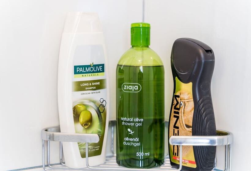 פנסיון Rooms Katja & Lara