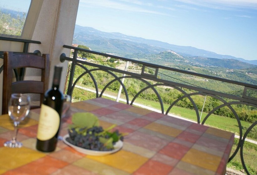 Unique Villa For Up To 8 Persons, With Pool, Hot Tub & Beautiful Garden