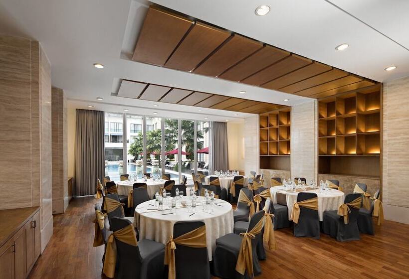 فندق Aryaduta Medan