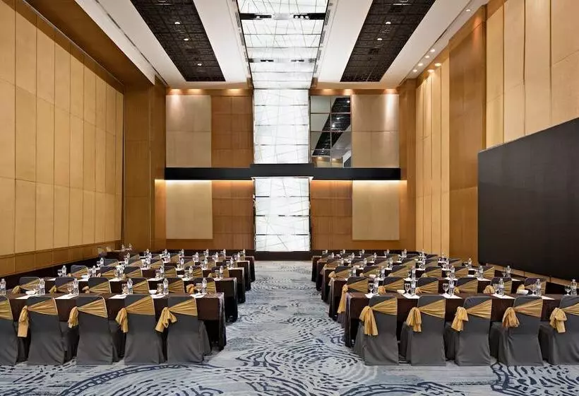 Szálloda Aryaduta Medan