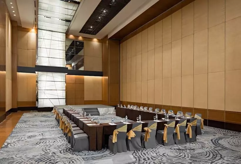 Szálloda Aryaduta Medan