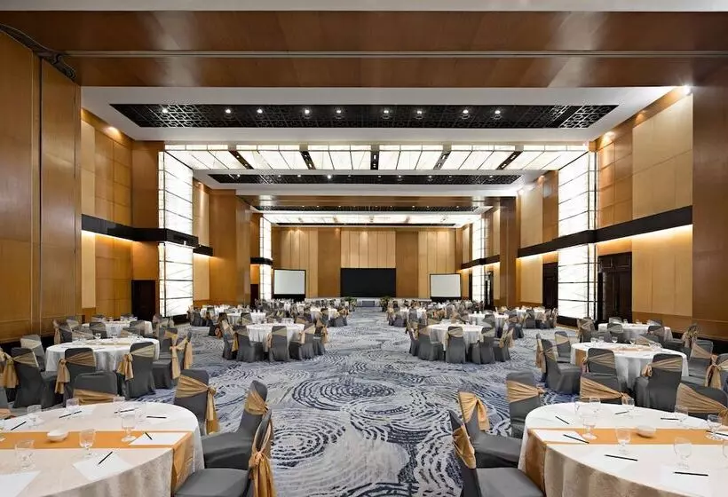 Szálloda Aryaduta Medan