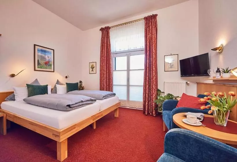 Отель Aschenbrenner