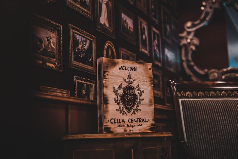 בית מלון כפרי Cella Central Historic Boutique
