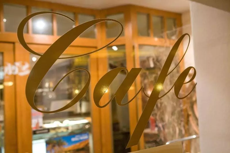 Отель Cella Central Historic Boutique