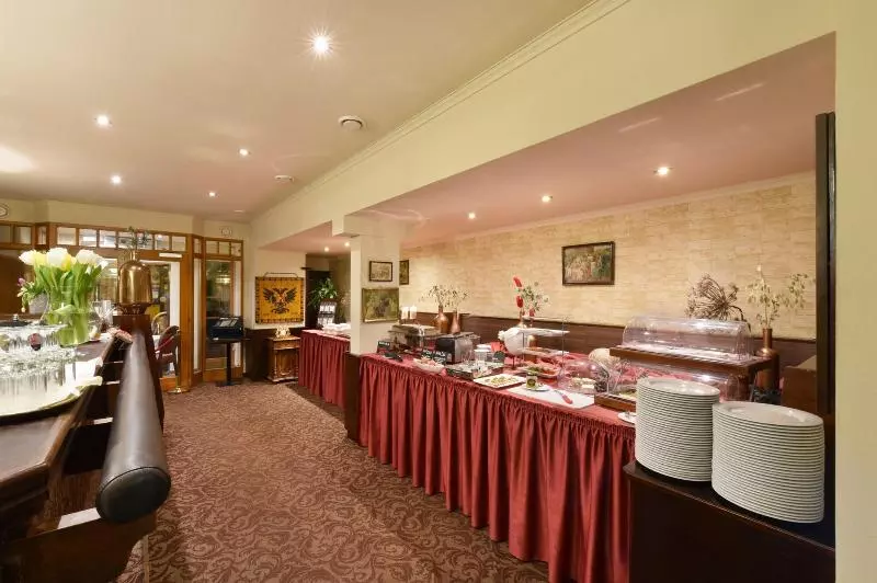 Отель Cella Central Historic Boutique