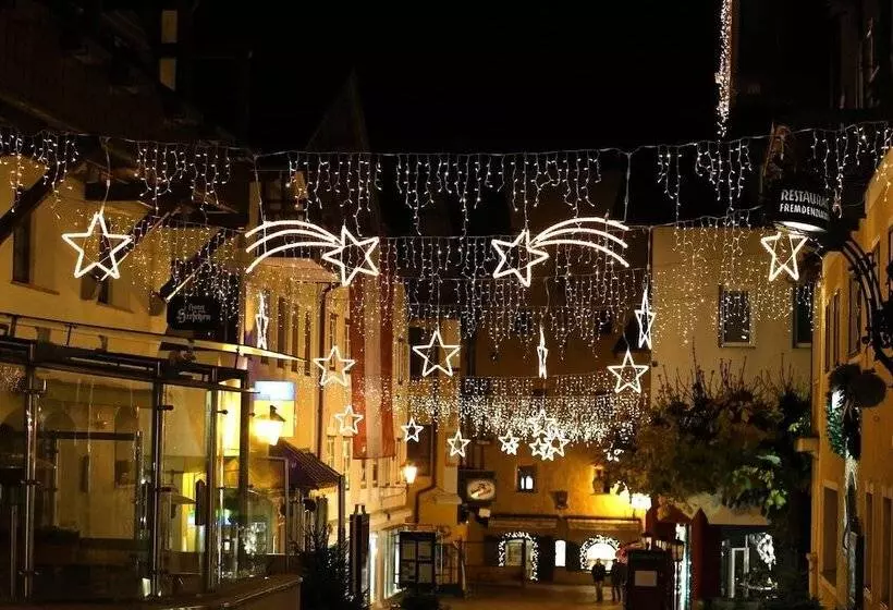 Отель Cella Central Historic Boutique