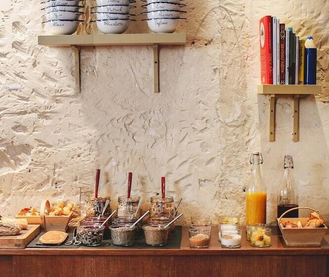 هتل Hôtel Crayon