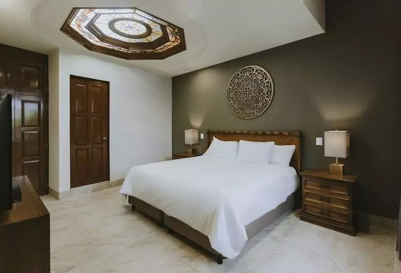 Hotel Dos Patios Queretaro Curamoria Collection