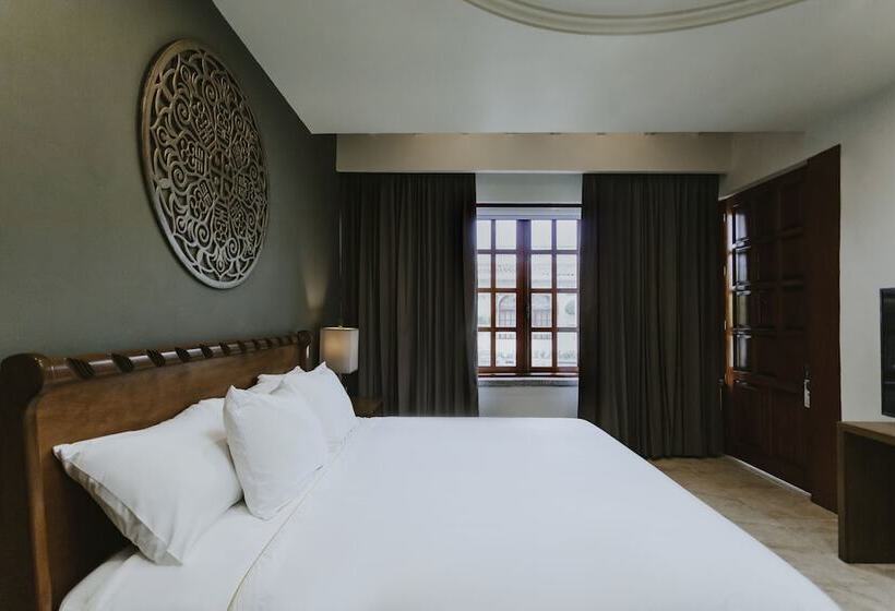 هتل Dos Patios Queretaro Curamoria Collection