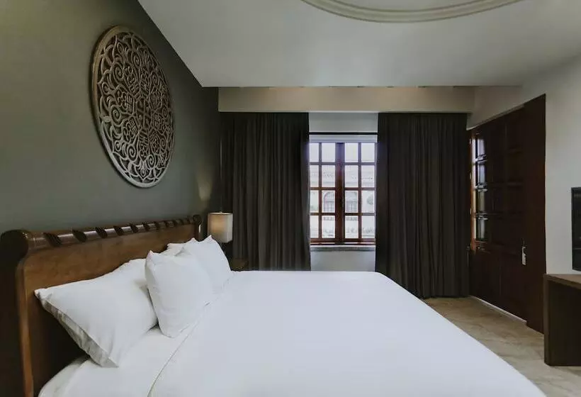 Hotel Dos Patios Queretaro Curamoria Collection