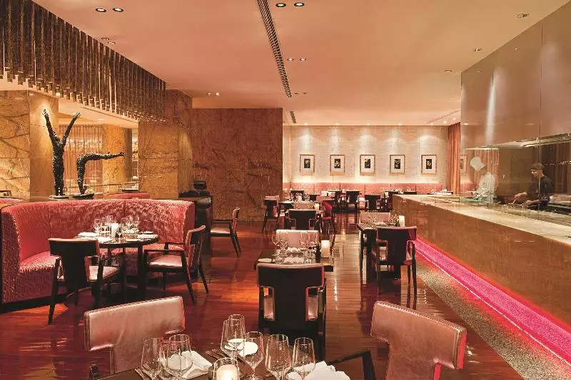 هتل Fairmont Beijing 20 Minutes To Forbidden City By Metro