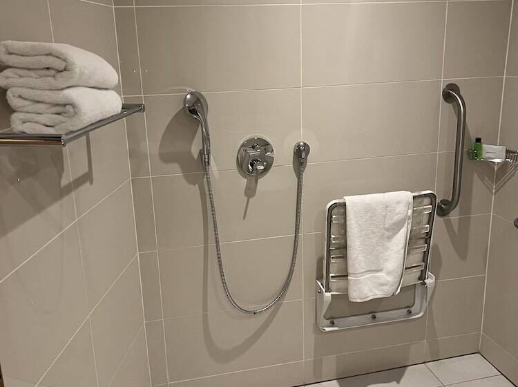 فندق Garden Court Sandton City