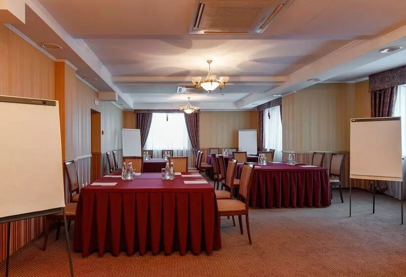 בית מלון כפרי Hermitage