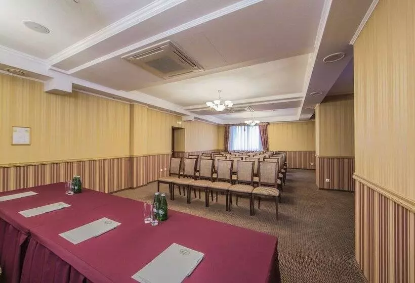 בית מלון כפרי Hermitage