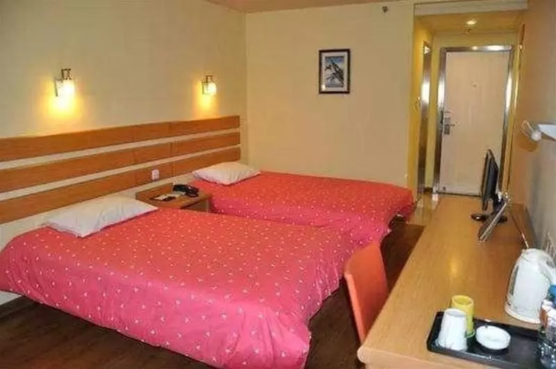 هتل Home Inn Lu Xun Park