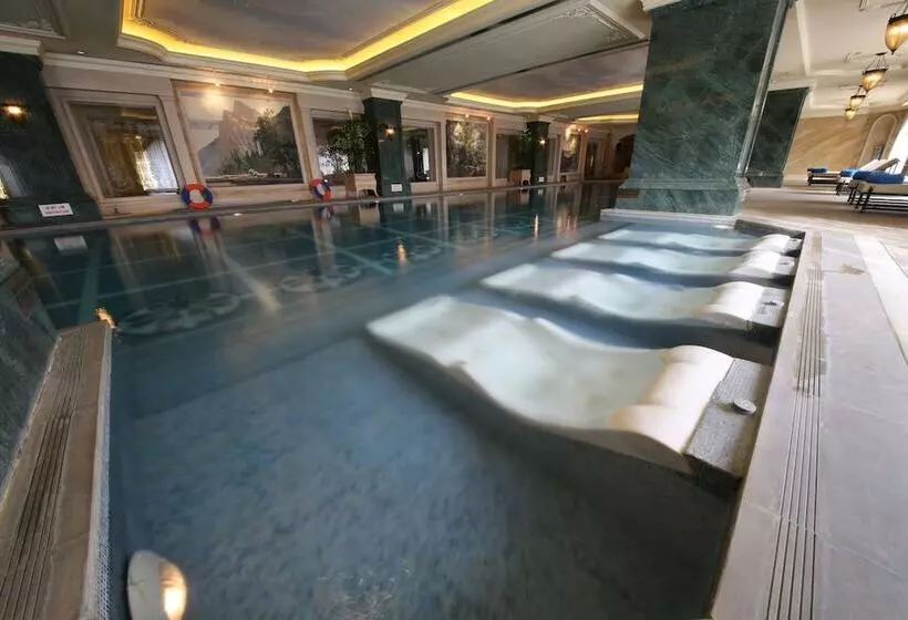 Legendale Hotel Beijing