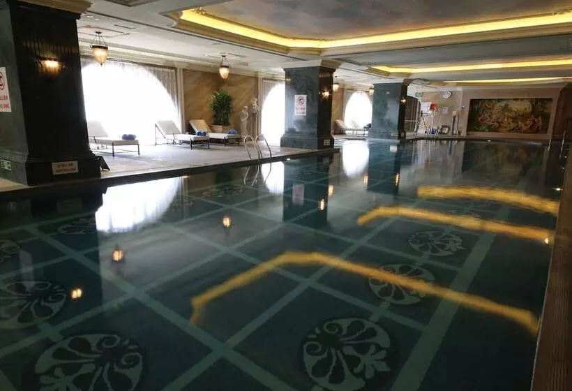 Legendale Hotel Beijing