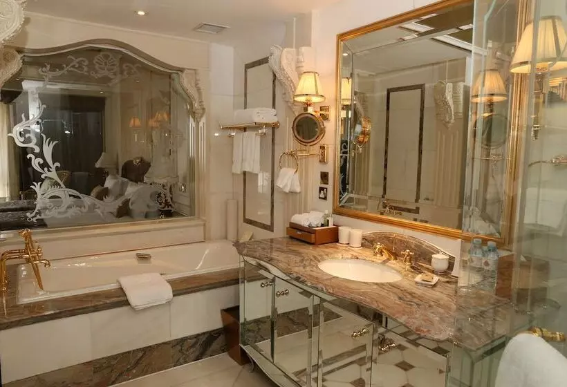 Legendale Hotel Beijing