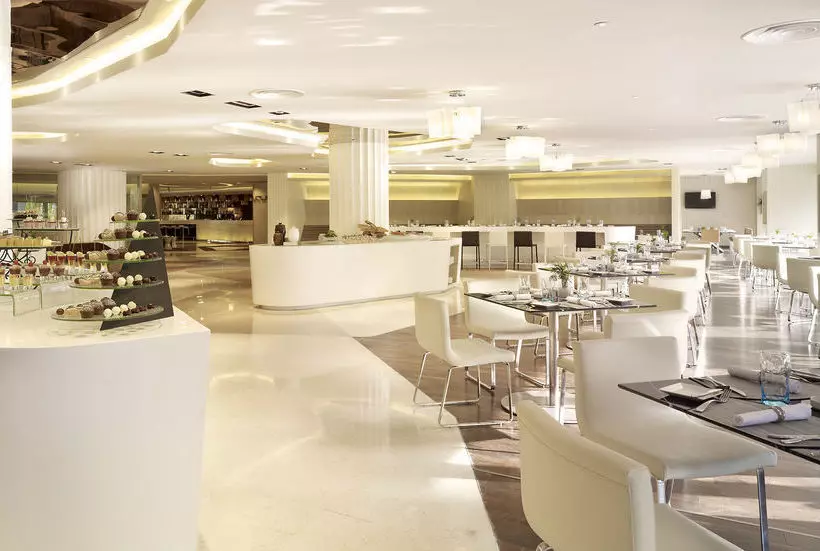 Отель Park Plaza Beijing West