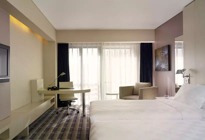 Отель Park Plaza Beijing West