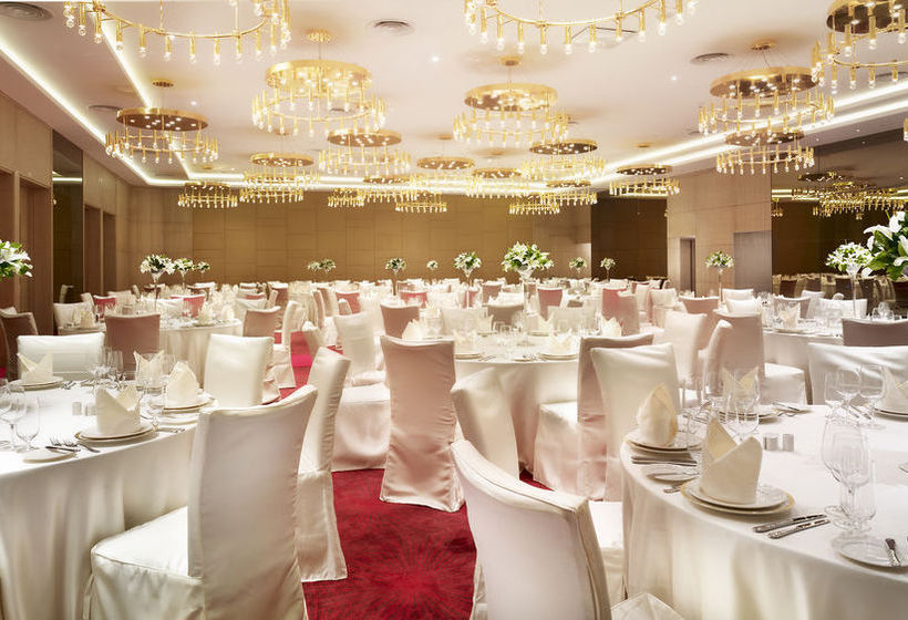 Отель Park Plaza Beijing West