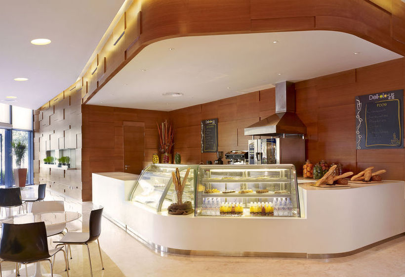 Отель Park Plaza Beijing West