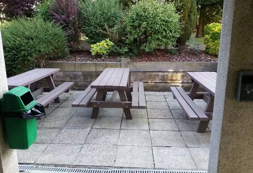 فندق Premiere Classe Chantilly Sud Luzarches