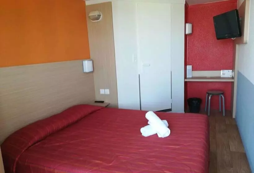 فندق Premiere Classe Chantilly Sud Luzarches